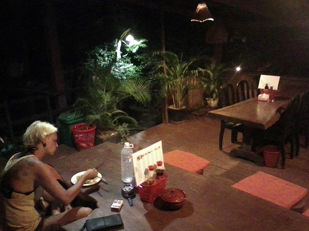 Nature House Eco-Lodge& Trekking Banlung Екстер'єр фото