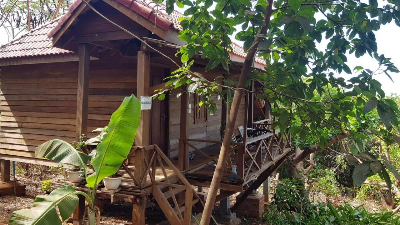 Nature House Eco-Lodge& Trekking Banlung Екстер'єр фото