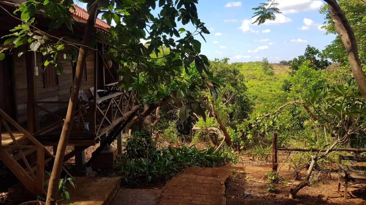 Nature House Eco-Lodge& Trekking Banlung Екстер'єр фото