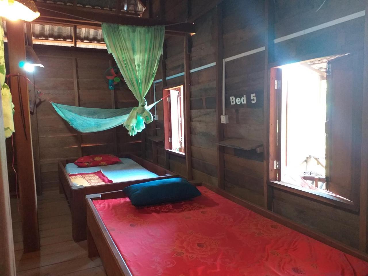 Nature House Eco-Lodge& Trekking Banlung Екстер'єр фото